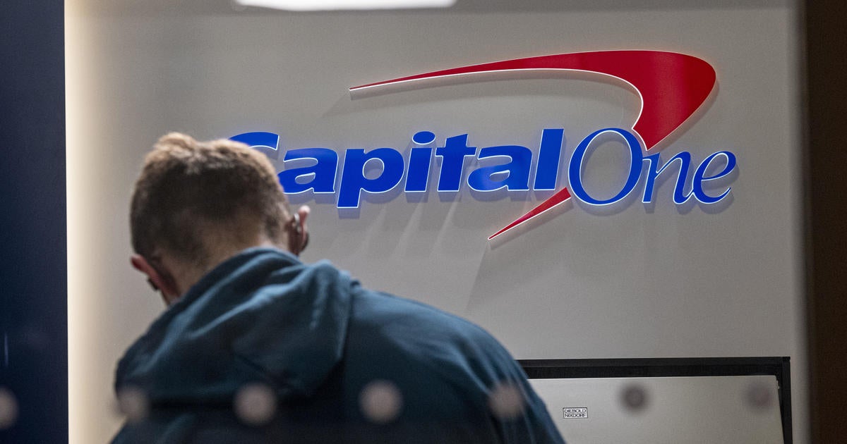 Capital One Outage: Thousands Locked Out of Funds!